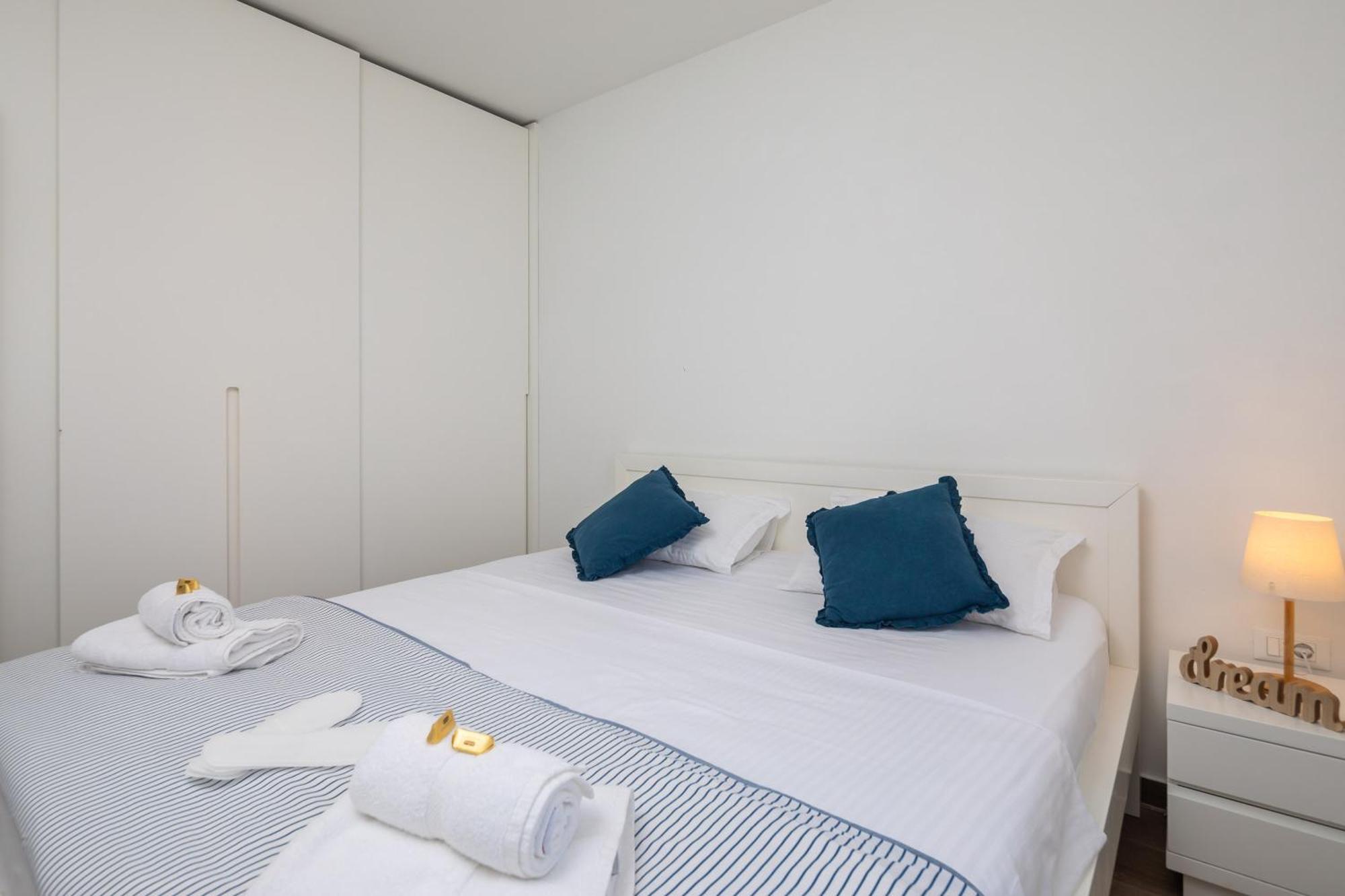 Epetium Beach Villa Spalato Esterno foto